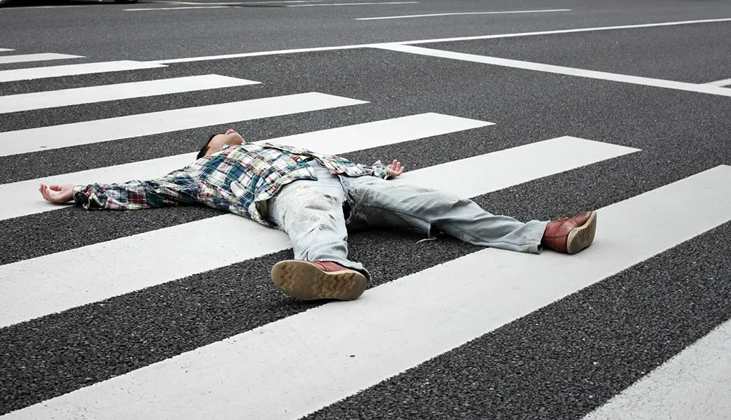 Смертельное ДТП в Макарово 17 января 2026 - водитель Mercedes сбил пешехода и скрылся