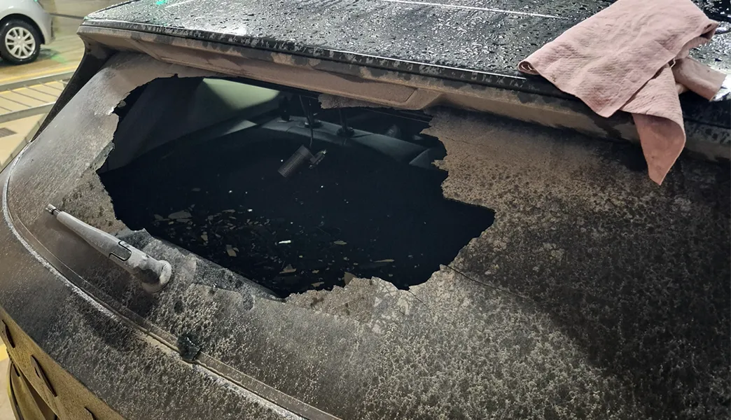 Почему зимой лопаются автомобильные стекла: причины, риски и что делать водителю