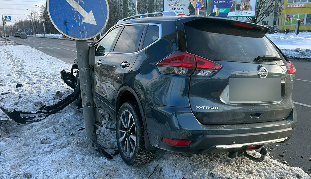 Два ДТП в Минске на проспекте Рокоссовского из-за выезда на красный в 2026 году