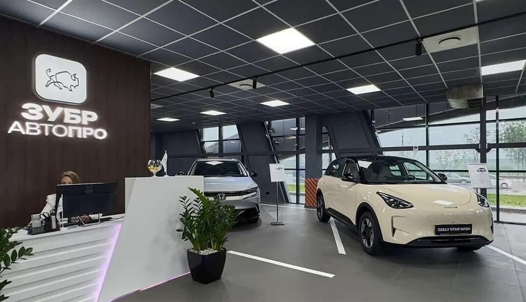 Компания «Зубр Автогрупп» ликвидируется: долги и проблемы с поставками авто