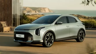 Рестайлинговый кроссовер Kia XCeed с вертикальными фарами и новыми дисками